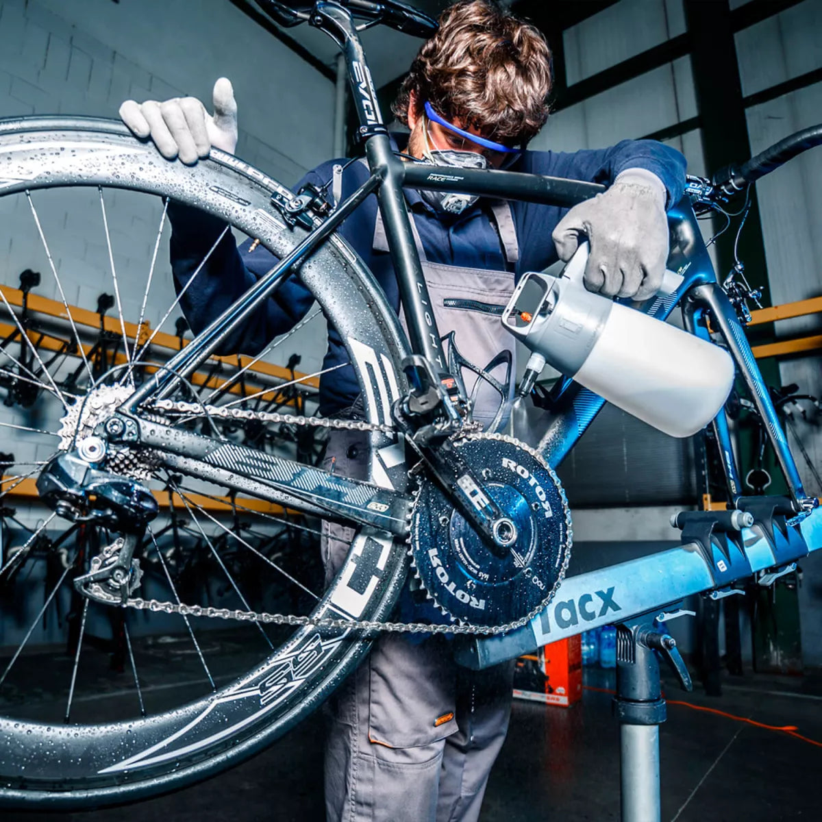 Pumpsprühgerät IK HC 1,5 mit verstellbaren Düsen und transparentem Tank