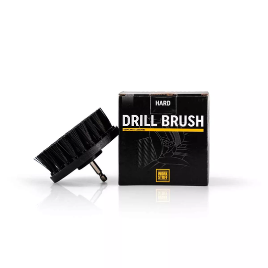 Robuste Reinigungsbürste mit harten Borsten für kraftvolle Fahrzeugreinigung. Ideal für Gummimatten, Teppiche und andere widerstandsfähige Oberflächen.